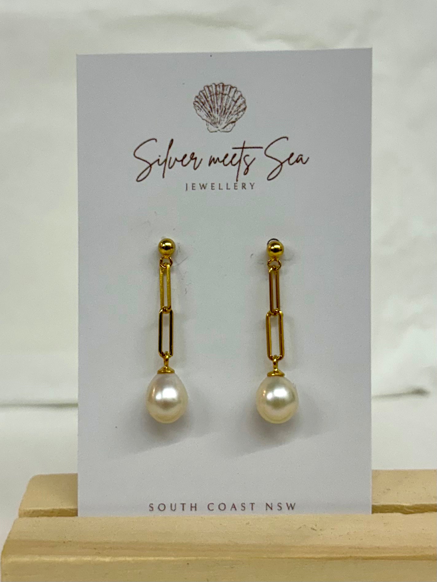 Gold Chain & Pearl Dangle Earrings